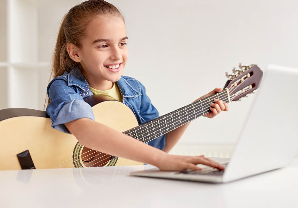 Guide to Essential Guitar Accessories for Players 10 An Innovative Approach to Learning to Play Guitar - Chicago Parent